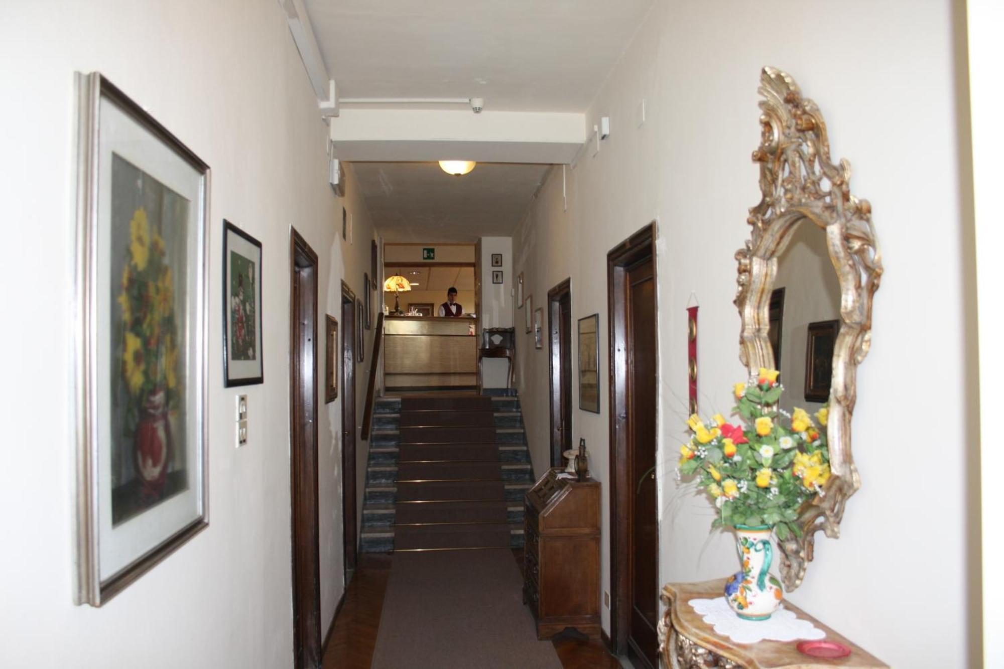 Hotel Bodoni Φλωρεντία Εξωτερικό φωτογραφία