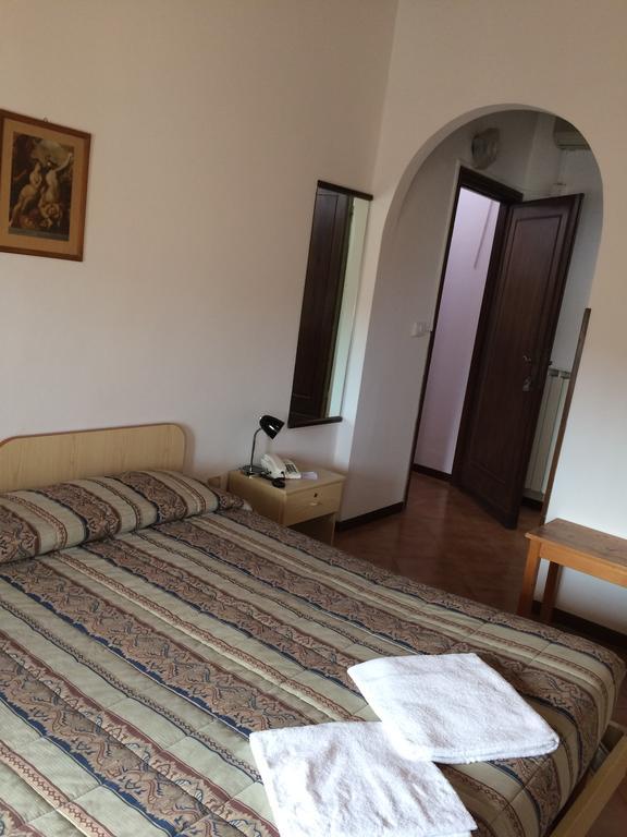 Hotel Bodoni Φλωρεντία Εξωτερικό φωτογραφία